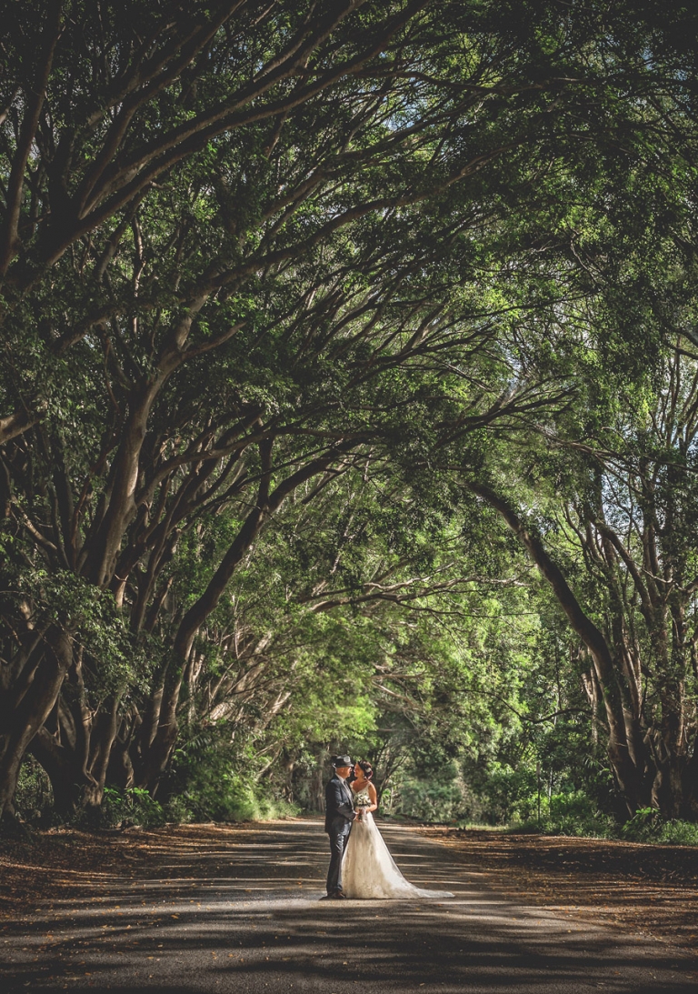 Byron Bay Wedding Photography - Fig Tree - Mike and Kristy- 0347 (2)